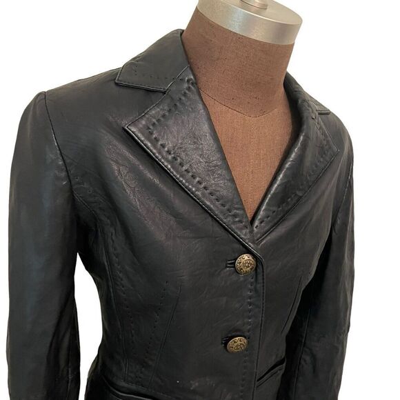 Leather Renditions By Sandi Leather Fitted Button Front Jacket Size Small Black - Picture 2 of 6